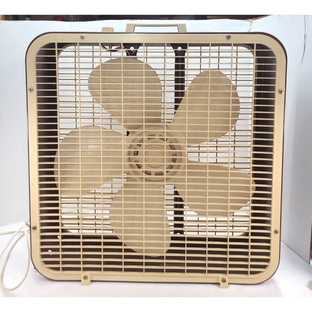 Vintage Lakewood Beige Brown Model 3 Speed Box Fan 22" Tested & Works Clean